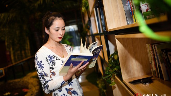 Lạ kỳ nghề sống thử trong chung cư hạng sang - ảnh 1