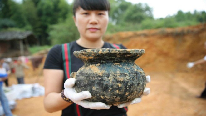 Tìm thấy cổ vật đồng đen thời Xuân Thu Chiến Quốc - ảnh 1