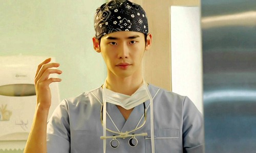 Bốn mẫu vai bi thảm giúp Lee Jong Suk lấy lòng khán giả - ảnh 2