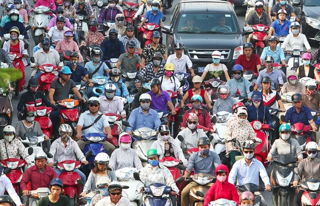 Hà Nội, những nẻo đường 'xe nhúc nhích' - ảnh 10