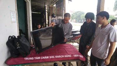 LG miễn phí sửa chữa đồ điện tử gia dụng bị hỏng do lũ tại Quảng Bình & Hà Tĩnh - ảnh 1