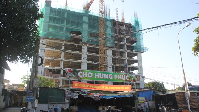 Niêm phong một công trình chung cư ở thành phố Vinh - ảnh 1