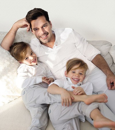 Ricky Martin - nước mắt, nụ cười từ khoảnh khắc công khai đồng tính - ảnh 1