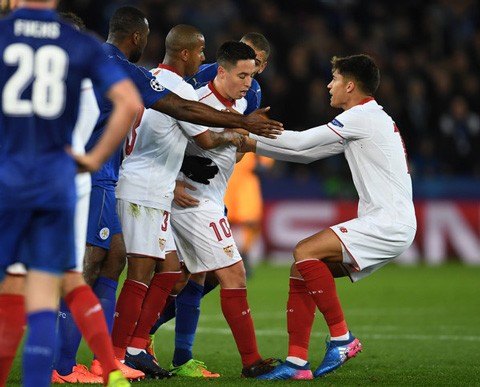 Sao Sevilla dùng 'thiết đầu công' với cầu thủ Leicester - ảnh 4