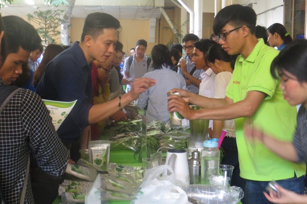 Khởi nghiệp từ xơ mướp - ảnh 1
