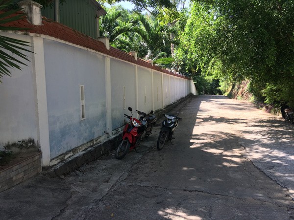 Hình ảnh mới nhất về biệt phủ xây trái phép ở Hải Vân - ảnh 1