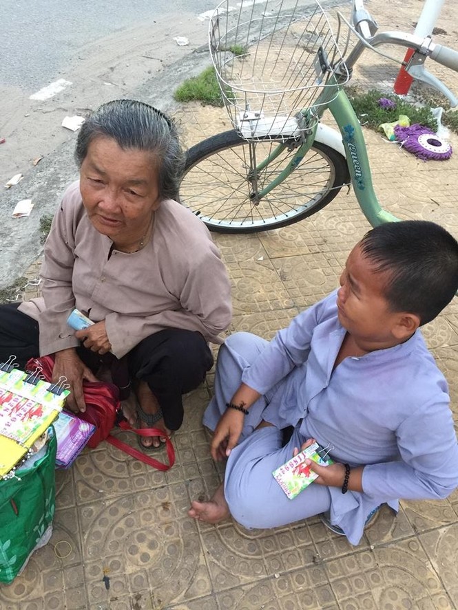 Dân mạng bức xúc tìm kẻ giật vé số của hai bà cháu ở Sóc Trăng - ảnh 2
