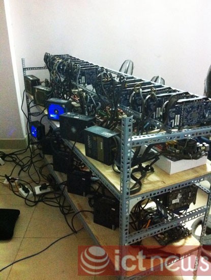 Cận cảnh dàn máy “đào” Bitcoin “khủng” tại Hà Nội - ảnh 2
