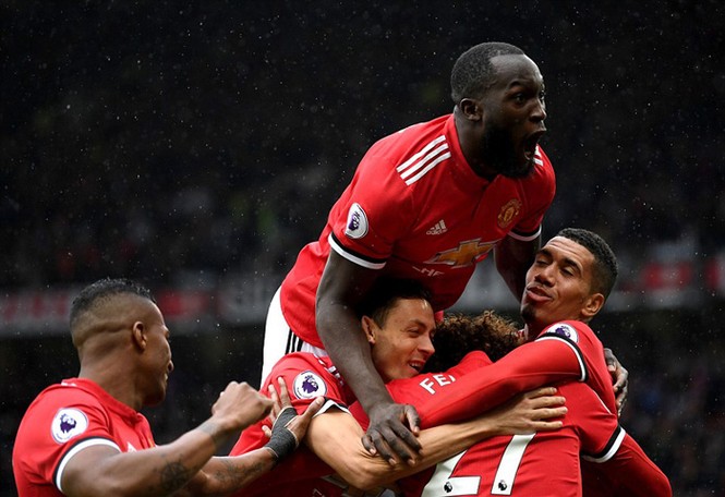 MU: Cạm bẫy và canh bạc của Mourinho - ảnh 2