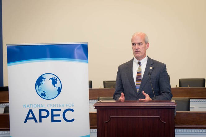 Ra mắt nhóm nghị sỹ Mỹ ủng hộ APEC - ảnh 1