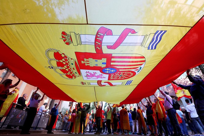 Tây Ban Nha bế tắc trước 'Ngày phán xét' tại Catalonia - ảnh 2