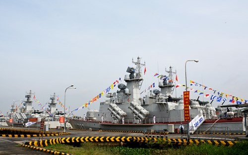 Thượng cờ hai tàu tên lửa 382 và 383 của Hải quân Việt Nam - ảnh 3