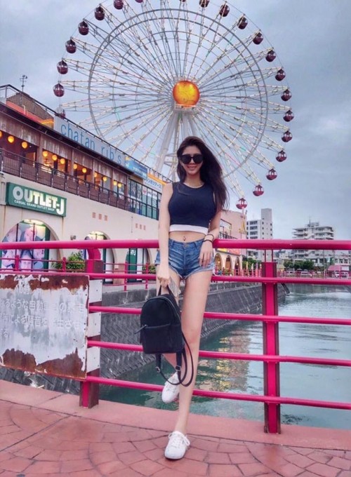 Hot girl 'bí ẩn' sở hữu chân dài miên man đến mức ‘mất cân đối’ - ảnh 4