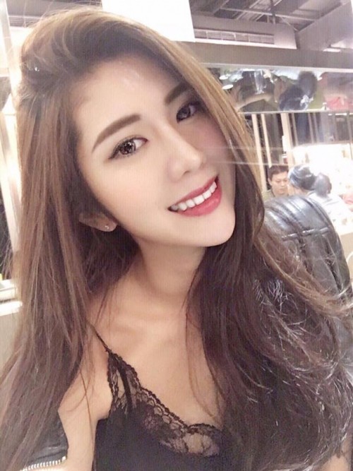 Hot girl 'bí ẩn' sở hữu chân dài miên man đến mức ‘mất cân đối’ - ảnh 7