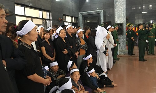 Truy điệu 2 chiến sỹ biên phòng bị lũ cuốn - ảnh 1