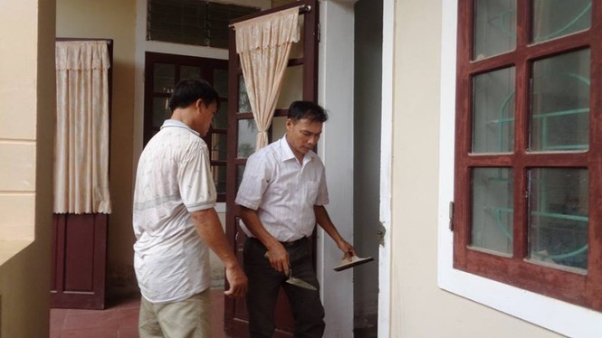 'Đạo chích' tung hoành UBND xã, phá khóa 9 phòng làm việc - ảnh 1