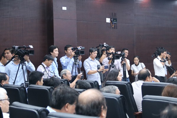 Đà Nẵng họp báo: 'Nóng' chuyện ông Nguyễn Xuân Anh - ảnh 1