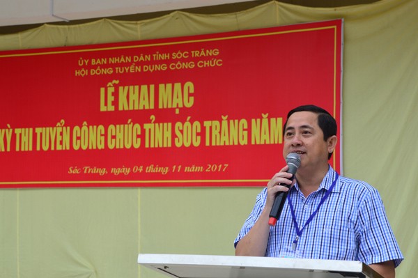 'Nóng' với tỉ lệ 'chọi' thi tuyển công chức ở Sóc Trăng - ảnh 1