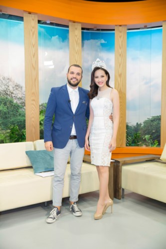 Hoa hậu Hoàn cầu Khánh Ngân đẹp rạng rỡ trên truyền hình Albania - ảnh 14