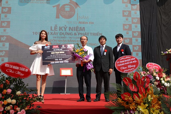 Đại học Đại Nam tưng bừng kỷ niệm 10 năm thành lập - ảnh 3