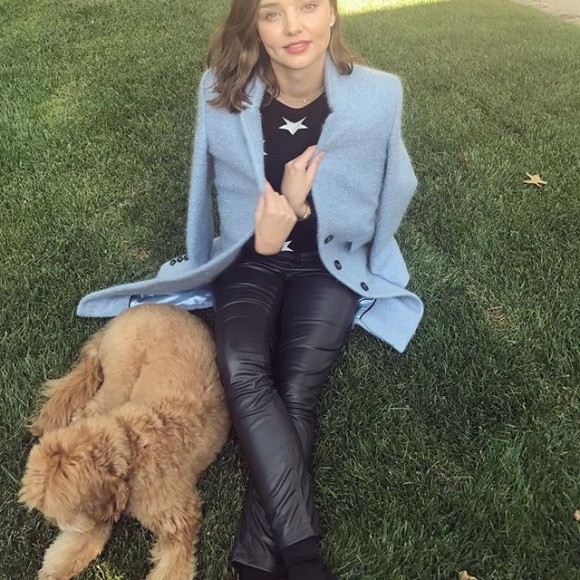 Miranda Kerr mang thai với chồng tỉ phú kém 7 tuổi - ảnh 4