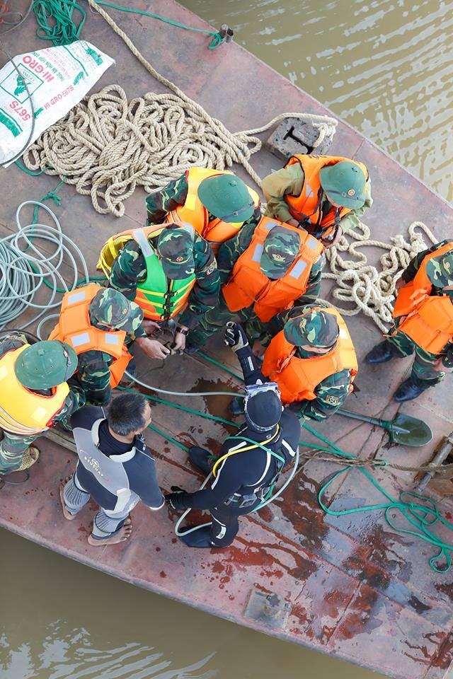 di dời bom ở cầu Long Biên - ảnh 2