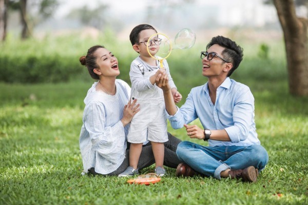 Khánh Thi: 'Phan Hiển là người đàn ông của gia đình' - ảnh 1