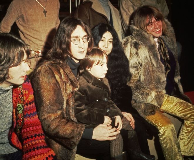 37 năm ngày mất John Lennon: Chuyện gì xảy ra trong ngày huyền thoại bị ám sát? - ảnh 1