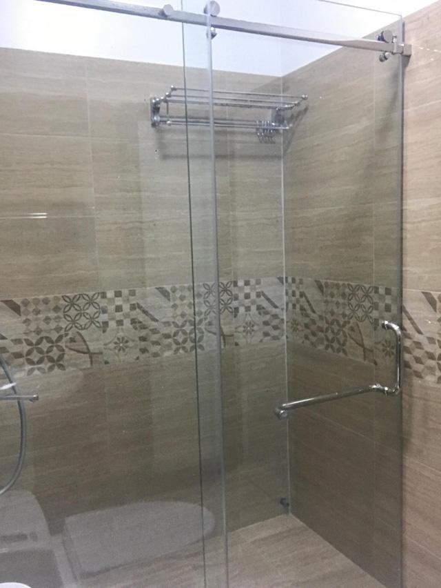 Nguyên nhân kính cường lực phát nổ - ảnh 2
