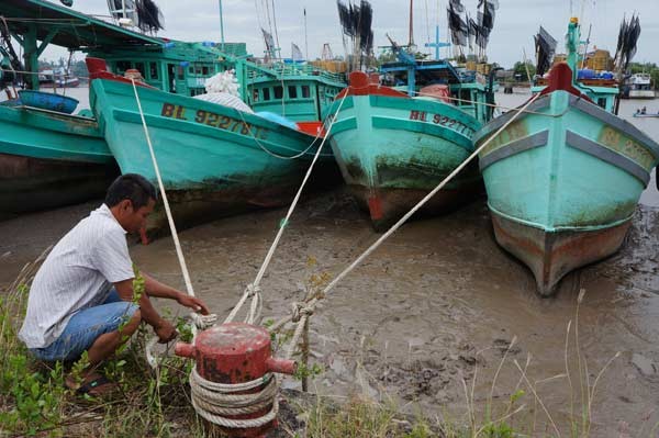 145 tàu thuyền Cà Mau trú bão Tembin tại Malaysia và Thái Lan - ảnh 2