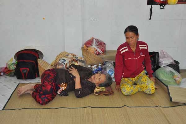 'Tránh bão để giữ tính mạng, còn tài sản từ từ kiếm lại' - ảnh 1