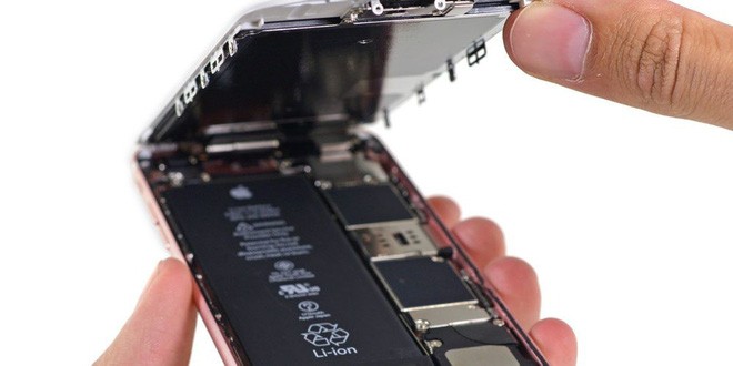 Apple bị bắt quả tang làm giảm hiệu năng iPhone cũ - ảnh 1