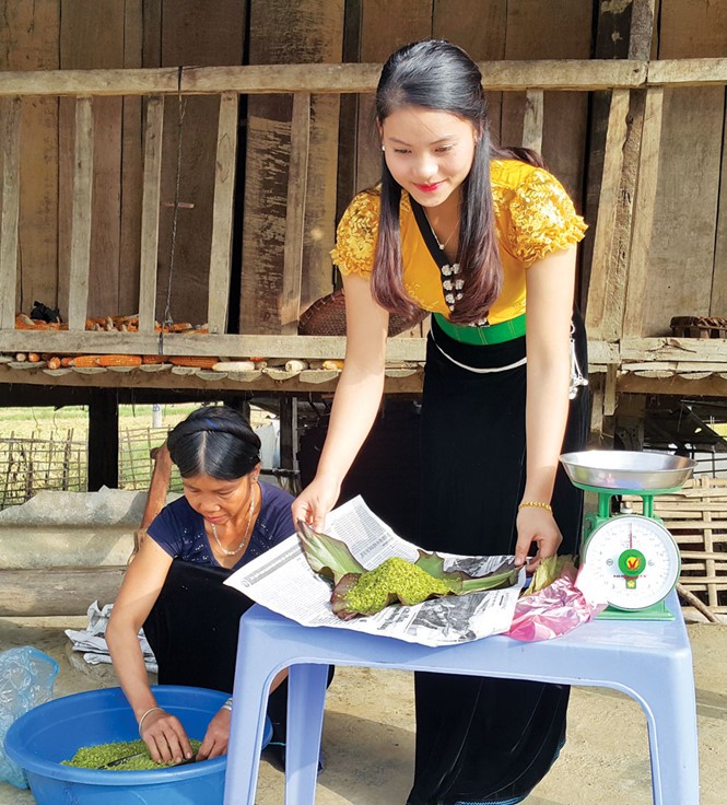 Đặc sản của đất và người Yên Bái Ai lên Tú Lệ thưởng cốm thơm - ảnh 2