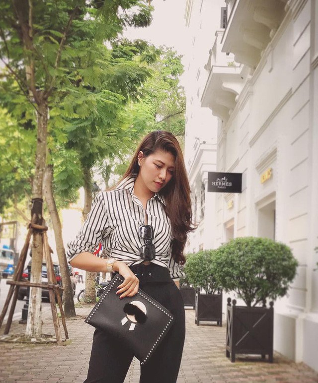 BTV Ngọc Trinh hút mắt bởi gu thời trang sành điệu - ảnh 2