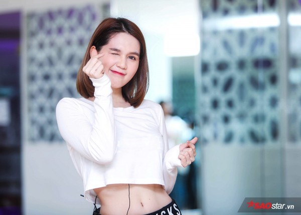 ‘Đốt mắt’ với màn nhảy sexy dance cực ‘nóng’ của Ngọc Trinh - ảnh 3