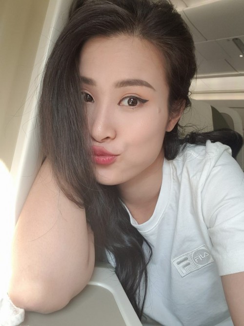 Đông Nhi nói gì sau khi mở lại trang cá nhân - ảnh 4