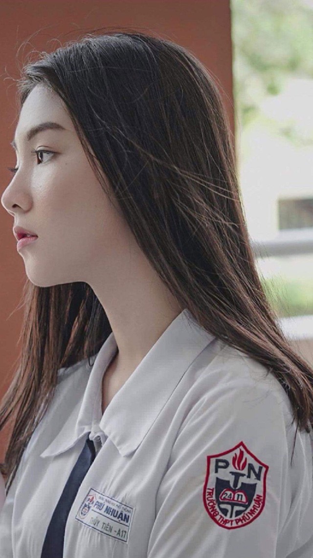 'Thiên thần học đường' gây thương nhớ cho cộng đồng mạng - ảnh 1