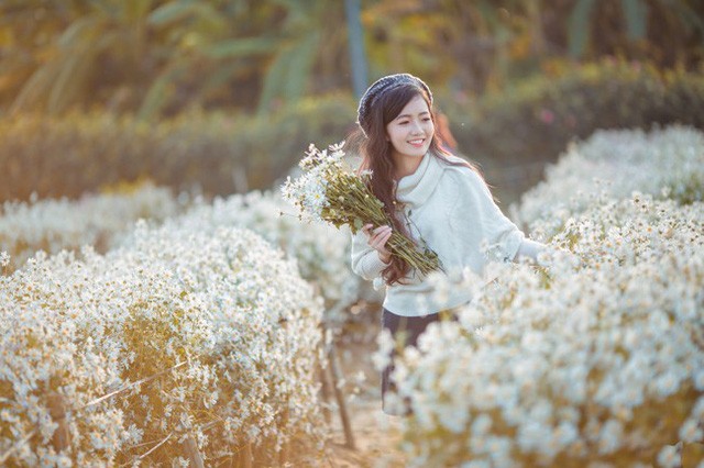 Ngất ngây trước vẻ đẹp tinh khôi của cô giáo đẹp nhất nhì Hà Nội - ảnh 3