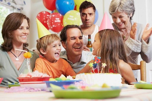 'Thánh phá đám' chế ảnh khiến người xem phì cười - ảnh 3