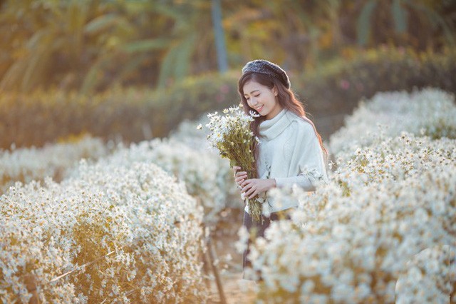 Ngất ngây trước vẻ đẹp tinh khôi của cô giáo đẹp nhất nhì Hà Nội - ảnh 4