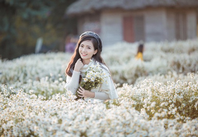 Ngất ngây trước vẻ đẹp tinh khôi của cô giáo đẹp nhất nhì Hà Nội - ảnh 6