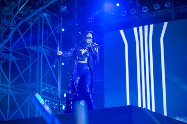 Fan ở Nha Trang háo hức 'quẩy' cùng Mỹ Tâm trong Tiger Remix - ảnh 2