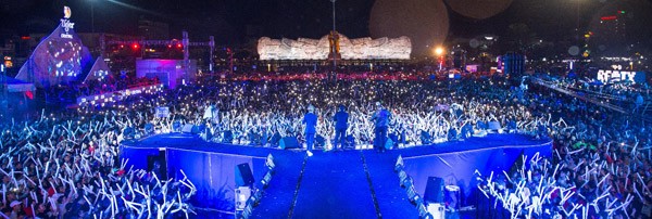 Fan ở Nha Trang háo hức 'quẩy' cùng Mỹ Tâm trong Tiger Remix - ảnh 8