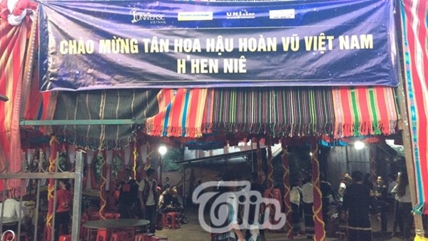 Nhà H’Hen Niê tất bật mở tiệc đãi dân làng với các món truyền thống Ê Đê - ảnh 3