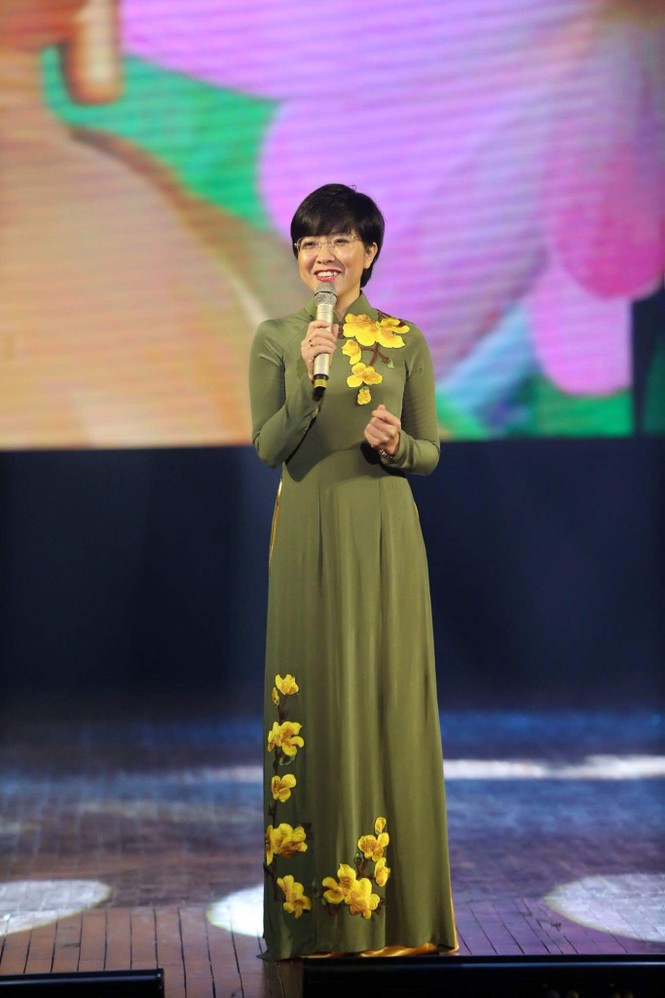MC Thảo Vân: Giữ mối quan hệ chân thành, tử tế sau ly hôn vì con - ảnh 1