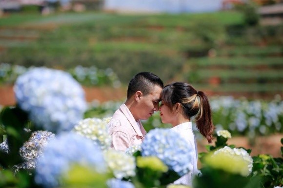 MC Nguyễn Hoàng Linh ngọt ngào tình tứ bên bạn trai - ảnh 5