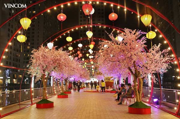 Vui tết gắn kết, sắm quà đắc lộc tại Vincom - ảnh 1