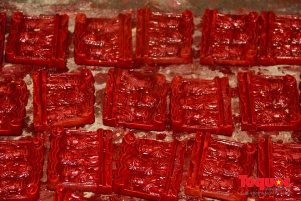 Tết ông Công ông Táo ở ngôi làng “nặn đất thành cơm” ở xứ Huế - ảnh 11
