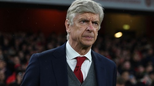 Wenger than vãn về nạn cầu thủ 'đóng kịch' - ảnh 1