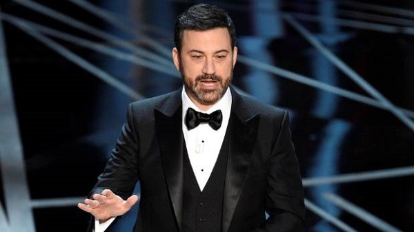 MC Jimmy Kimmel - Người 'cầm trịch' Oscar 2018 có điều gì thú vị? - ảnh 1